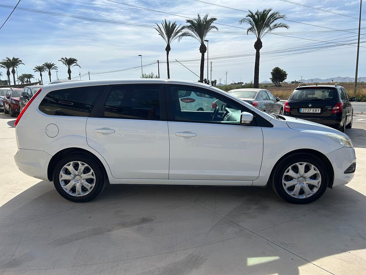FORD FOCUS TREND 1.6 TDCI ESTATE SPANISH LHD IN SPAIN 171000 MILES SUPERB 2011